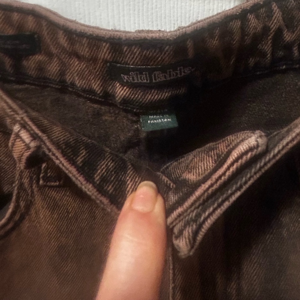 NWOT Wild Fable High-Rise
Baggy Jean Women's Size 4/27R
Brown Denim 5-Pocket - Picture 4 of 4